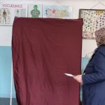Гласуване в квартал "Пурсаклар" в Анкара.