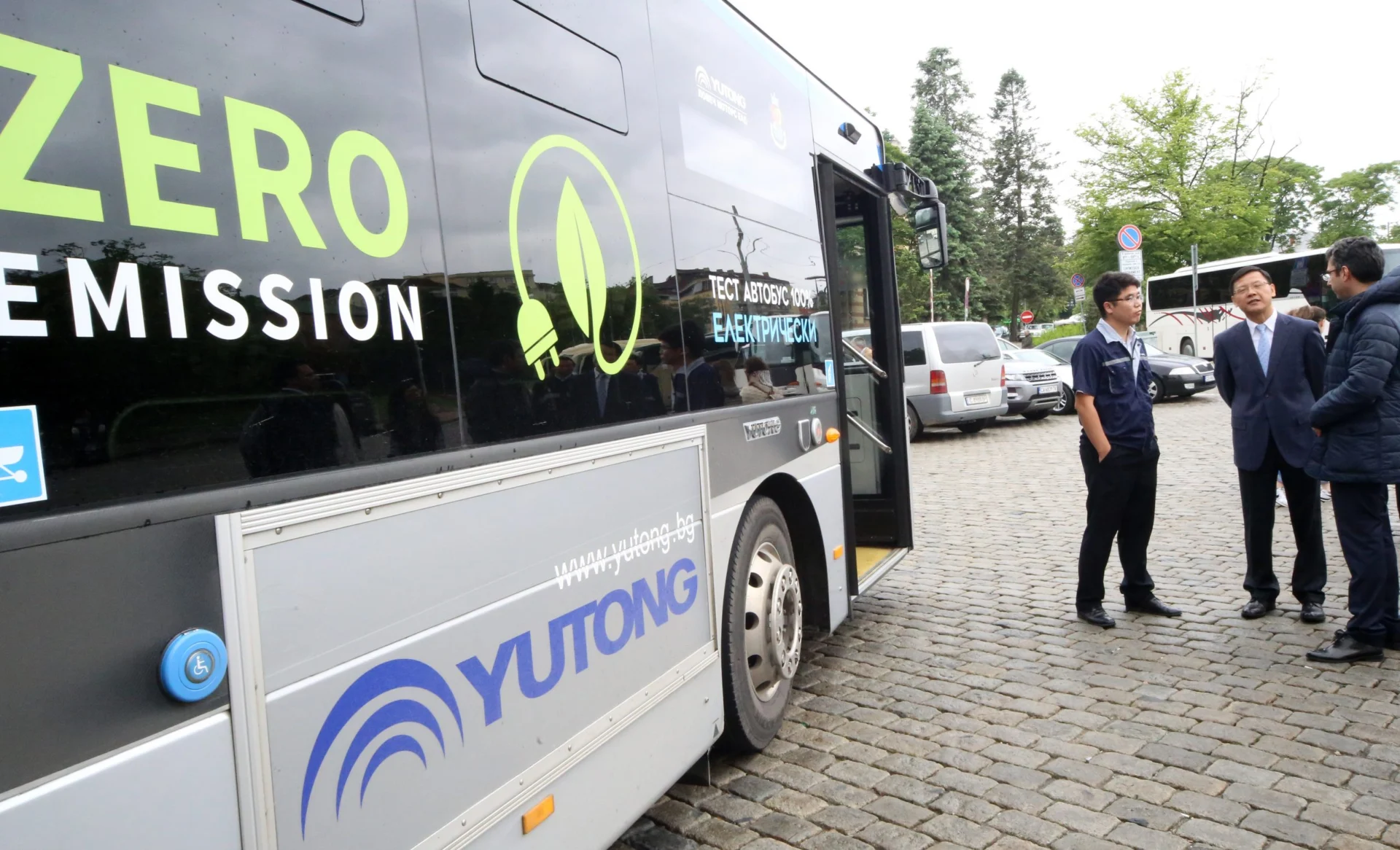 Столичен автотранспорт ЕАД и Yutong bus представиха технологичния и съвременен електробус Yutong. На събитието бяха отчетени реалните резултати от четиримесечния тестов експлоатационен период и изминатите от електробуса над 20 000 км.