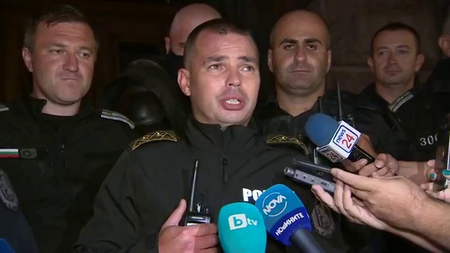 Антон Златанов