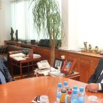Премиерът Никола Груевски и опозиционният лидер Зоран Заев  са си чисти българи откъдето и да ги погледнеш.