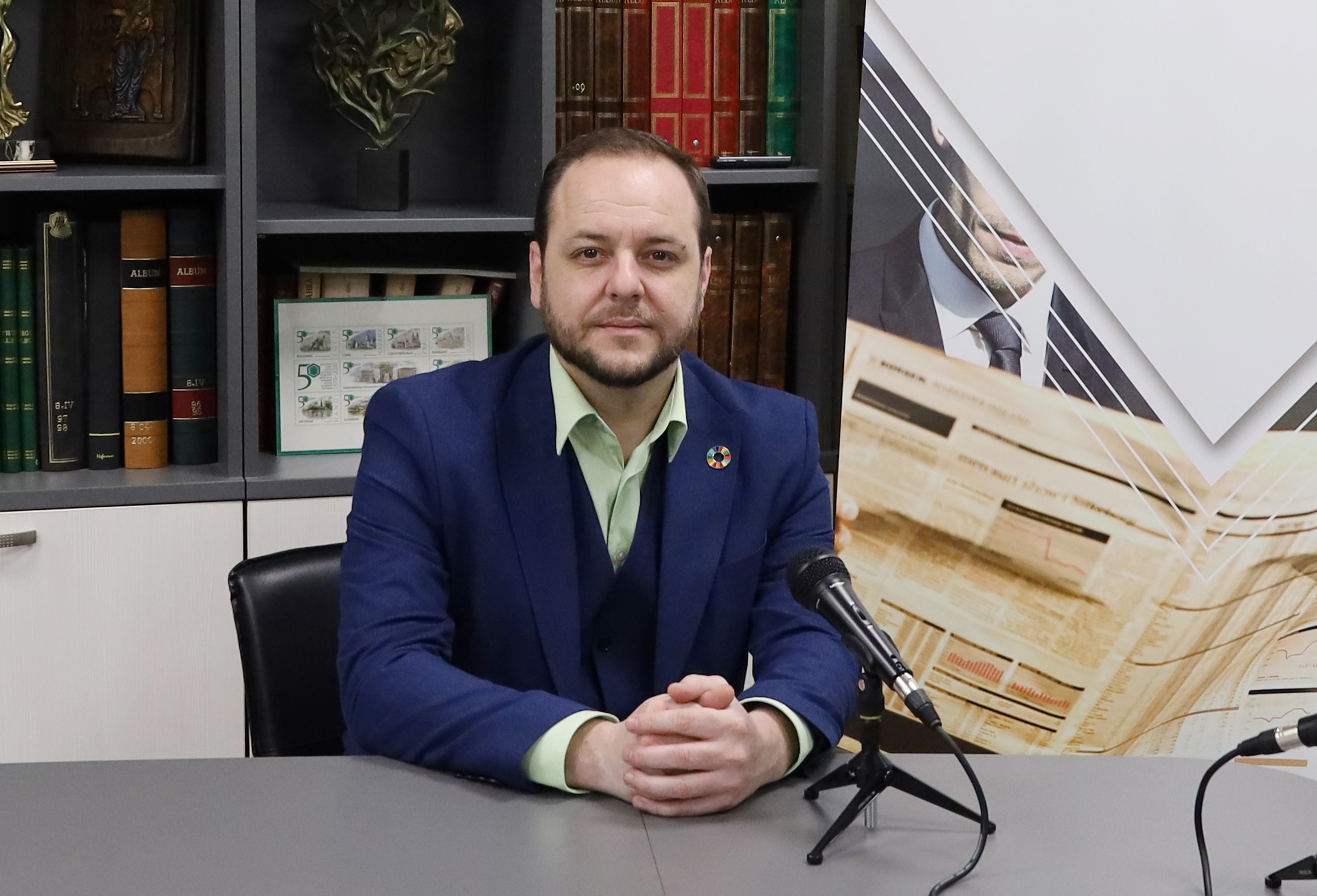 Борислав Сандов