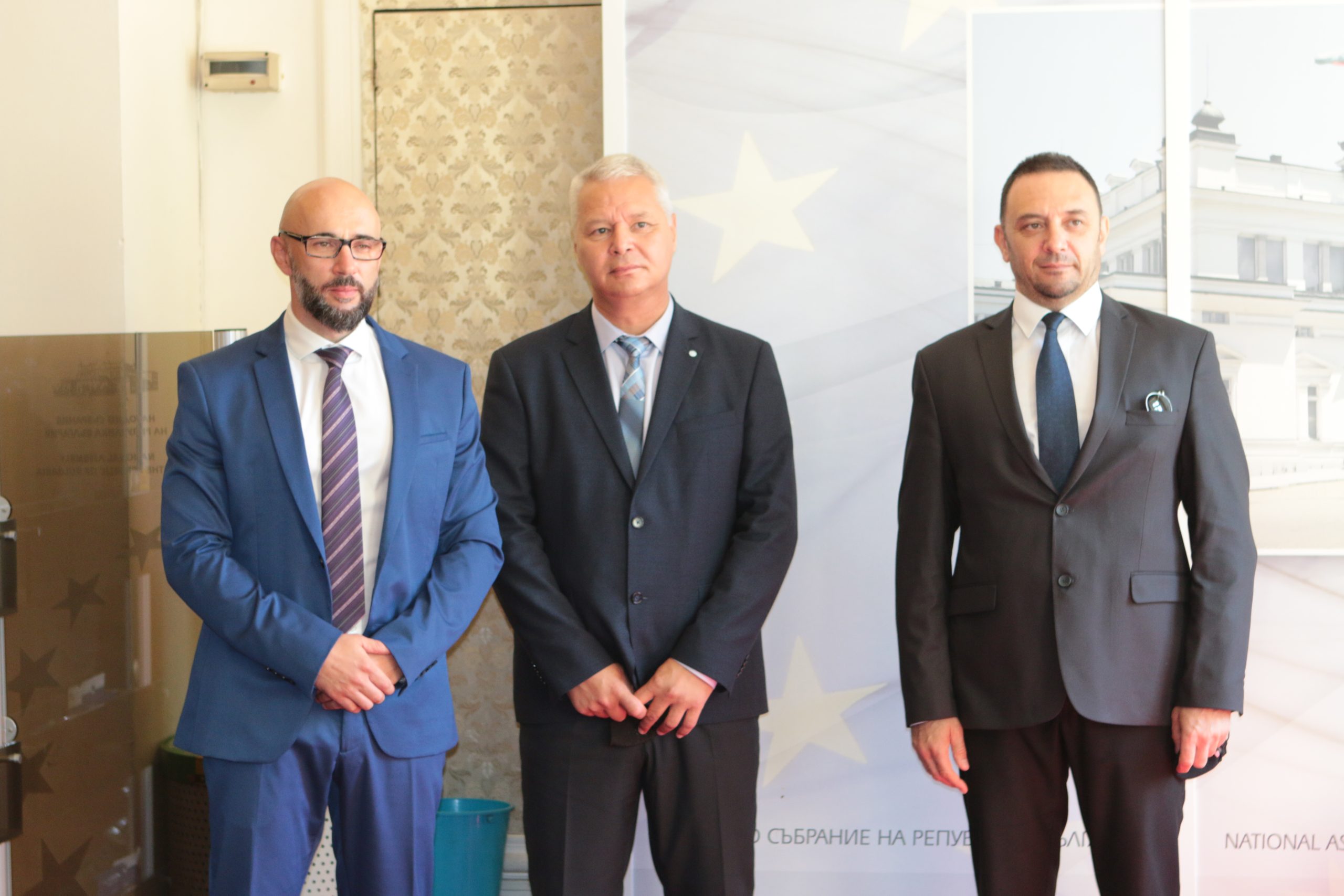 Нови членове на КЕВР Парламент
