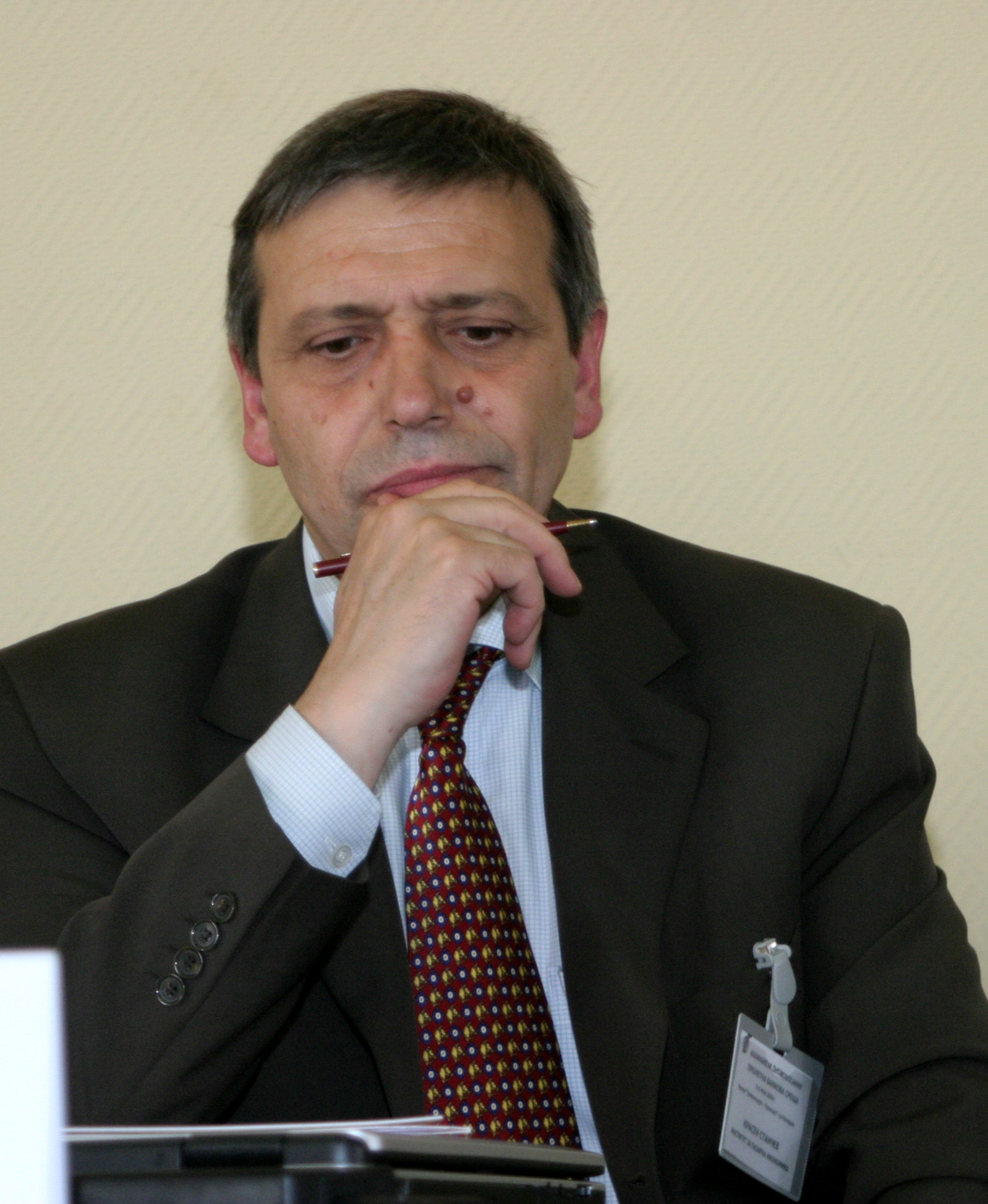 Красен Станчев - институт за пазарна икономика