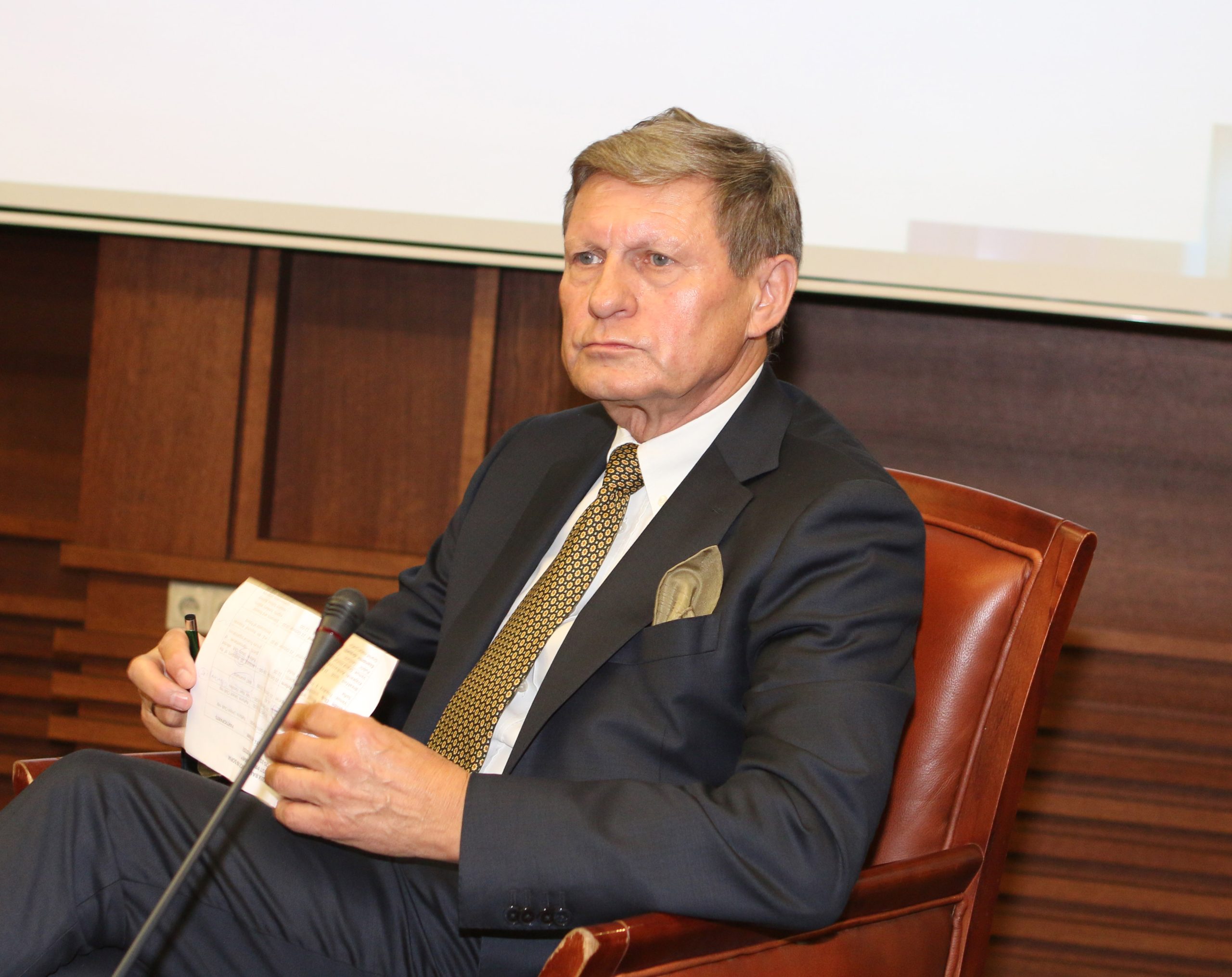Лекция на Лешек Балцерович
