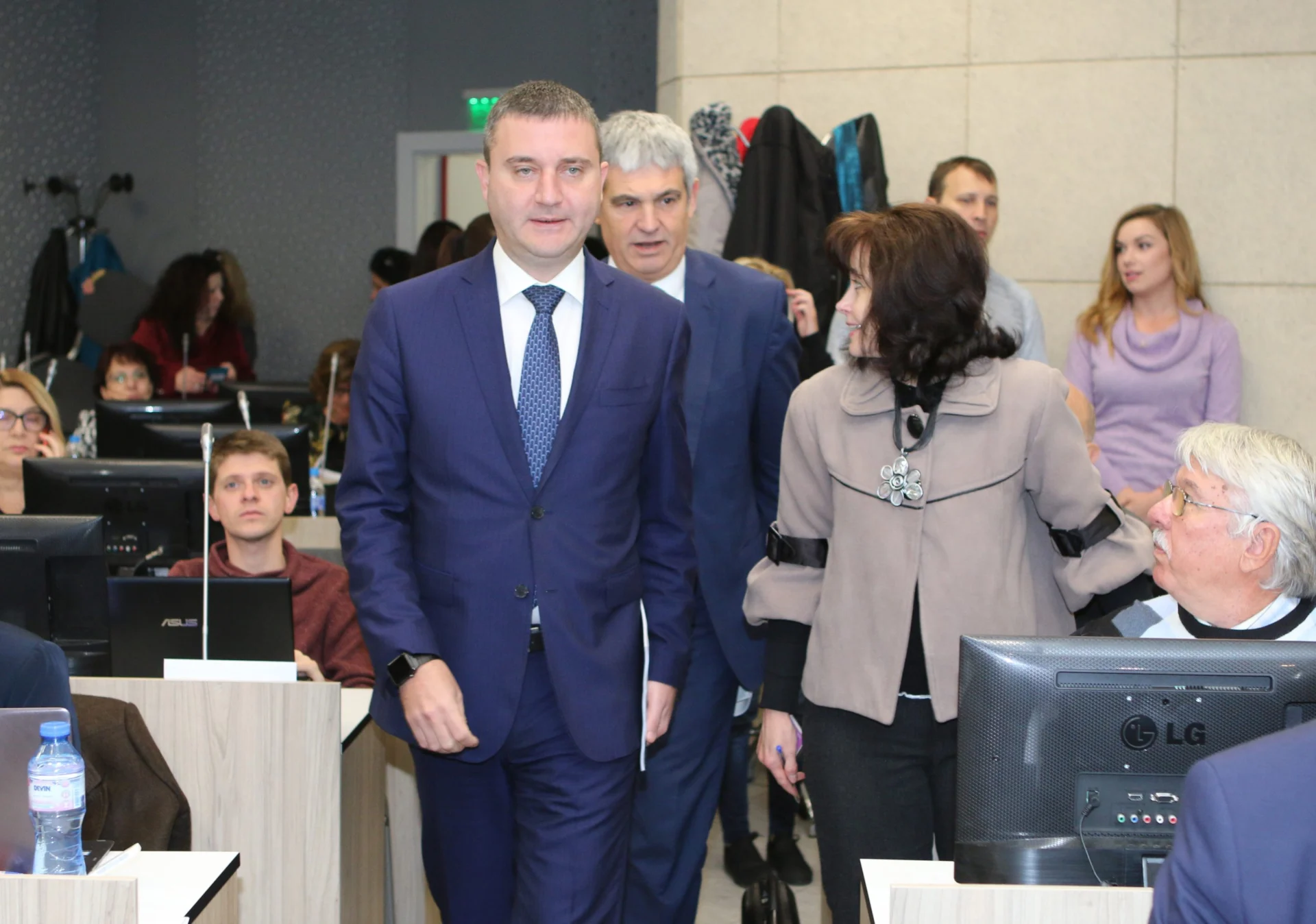 Владислав Горанов представи параметрите на държавния бюджет пред координационния съвет на КНСБ