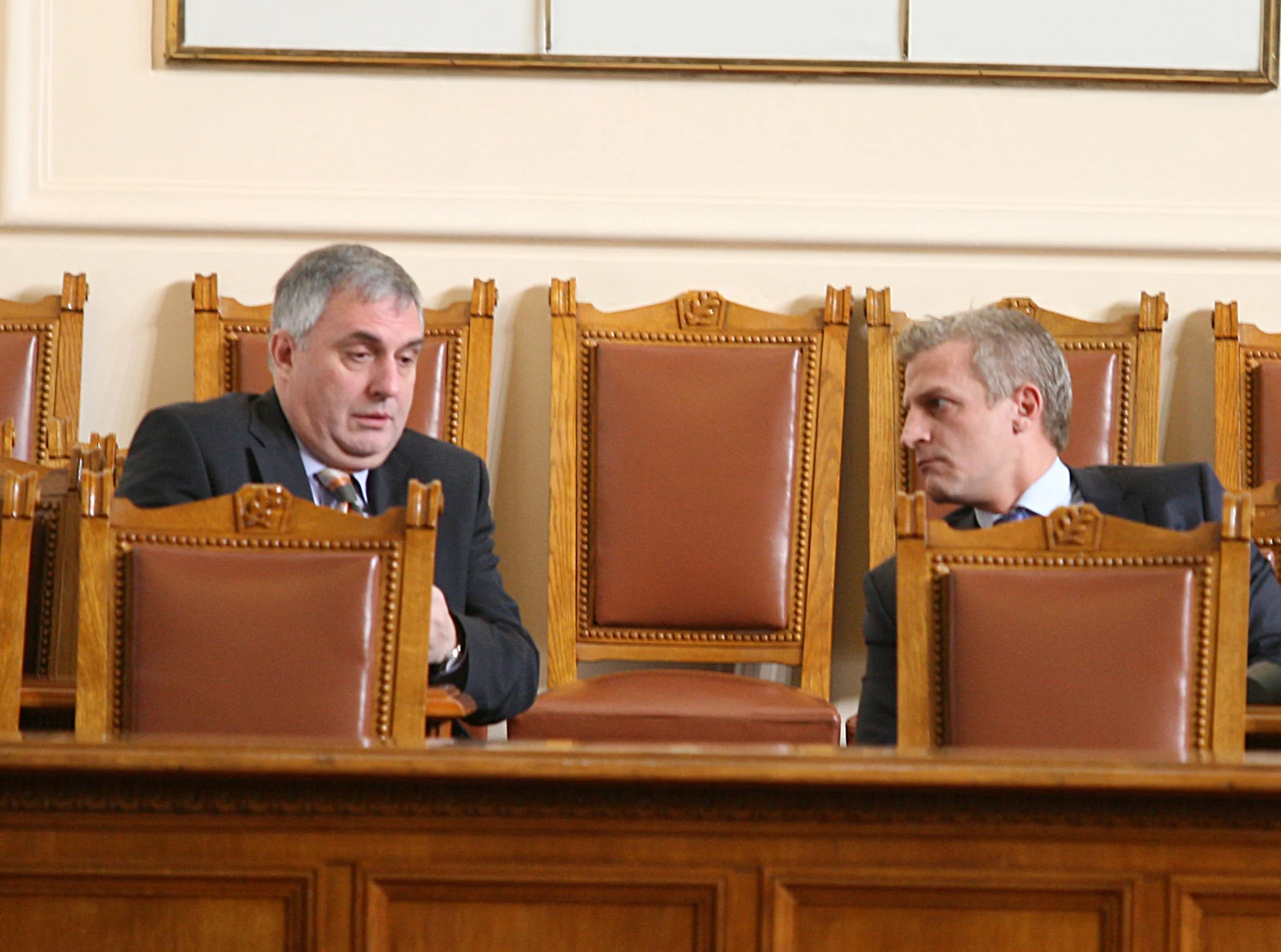 Парламент Ивайло Калфин - мин. на труда и социалната политика Петър Москов - мин. на здравеопазването