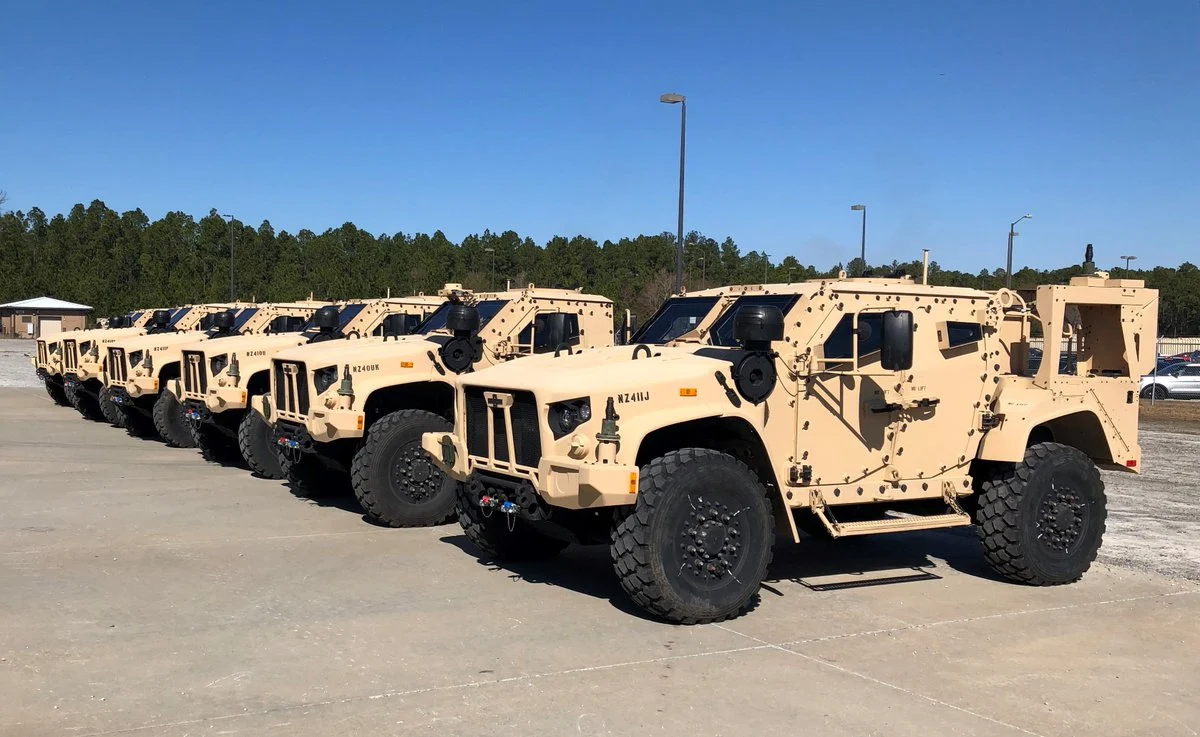 джей ел ти ви jltv бронирана машина кола САЩ