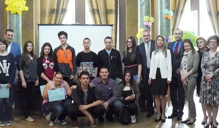 отличени ученици