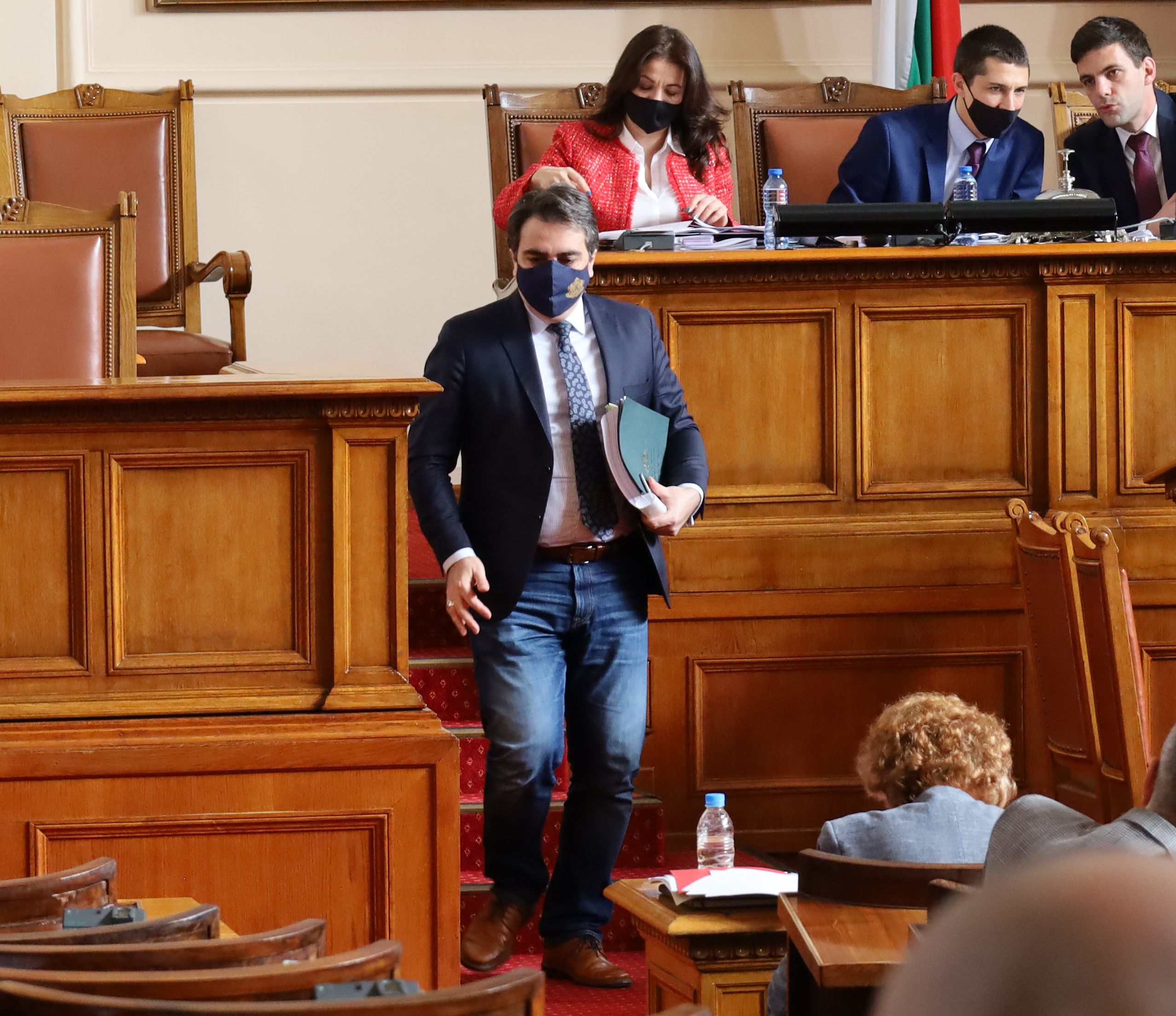 Парламент Бюджет 2022 Асен Василев