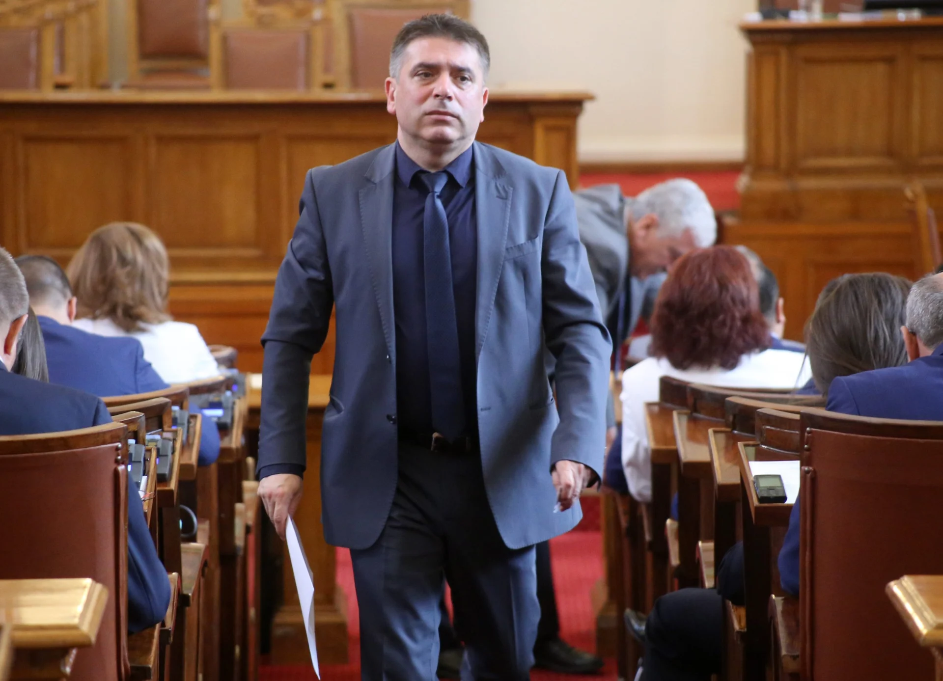 Парламент Данаил Кирилов