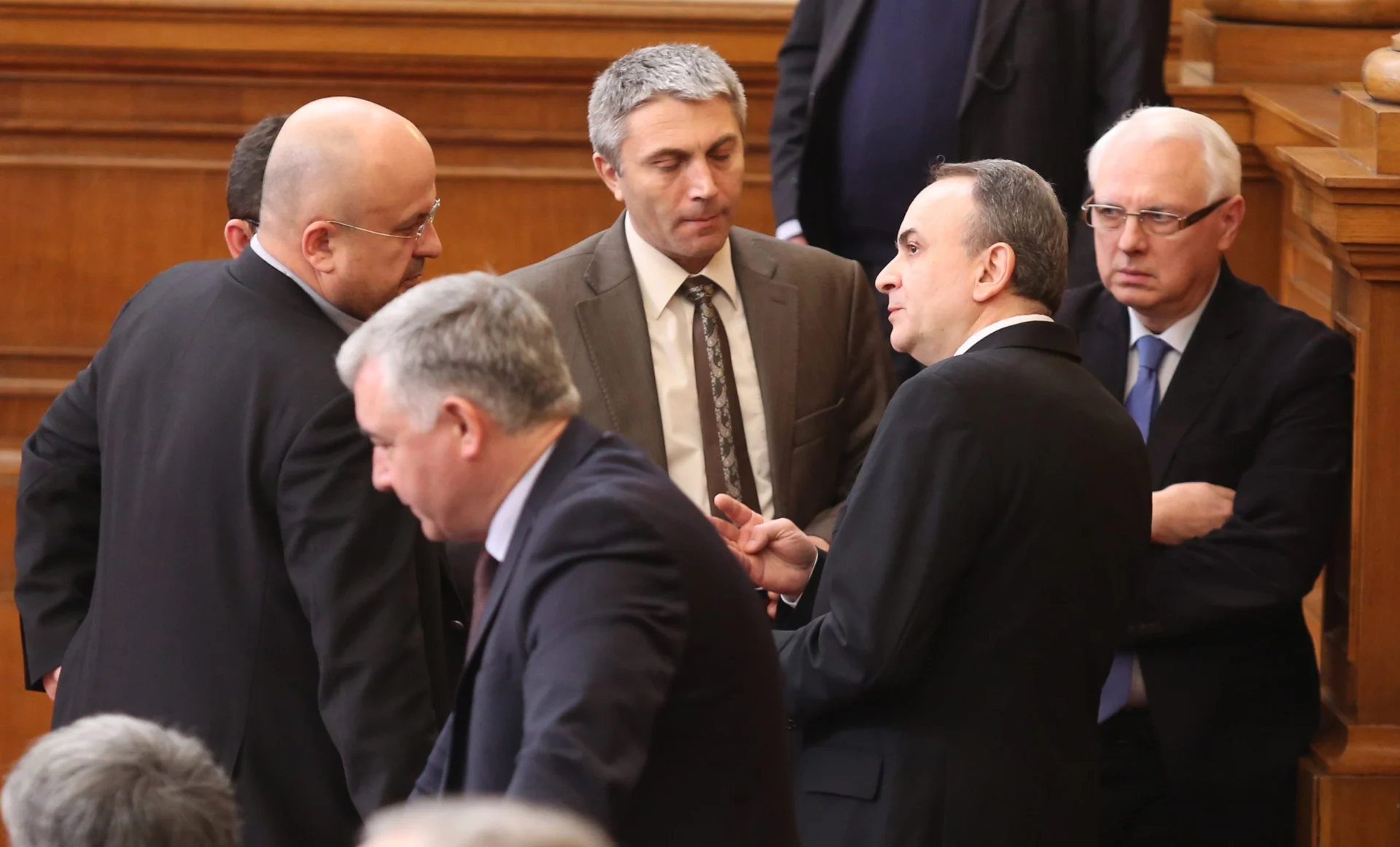 Парламент Камен Костадинов