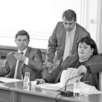 Председателката на правната комисия Искра Фидосова
