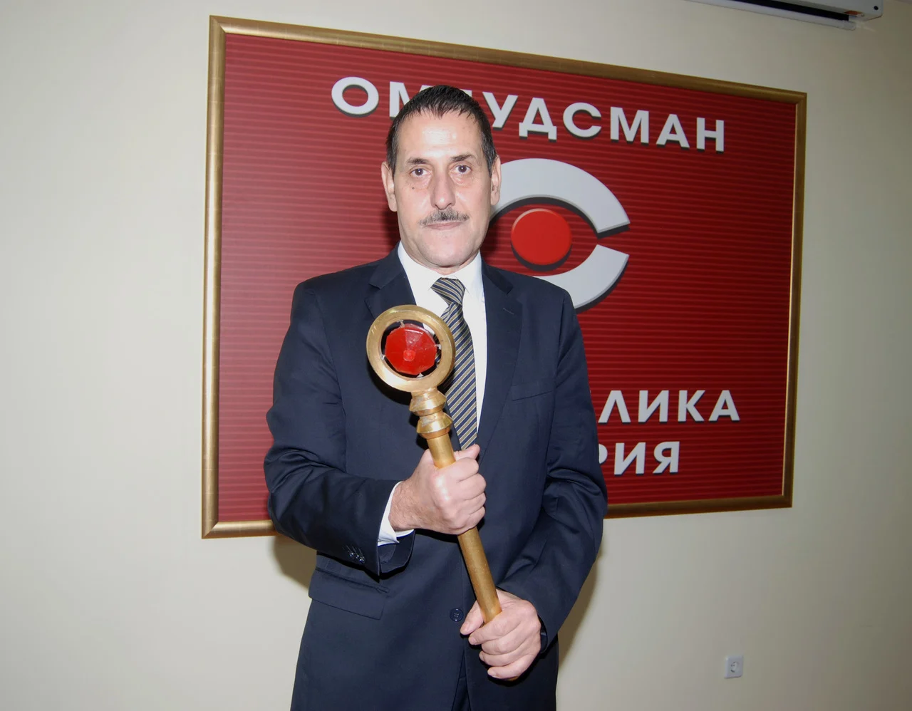 Смяна на омбудсманаКонстантин Пенчев - омбудсман
