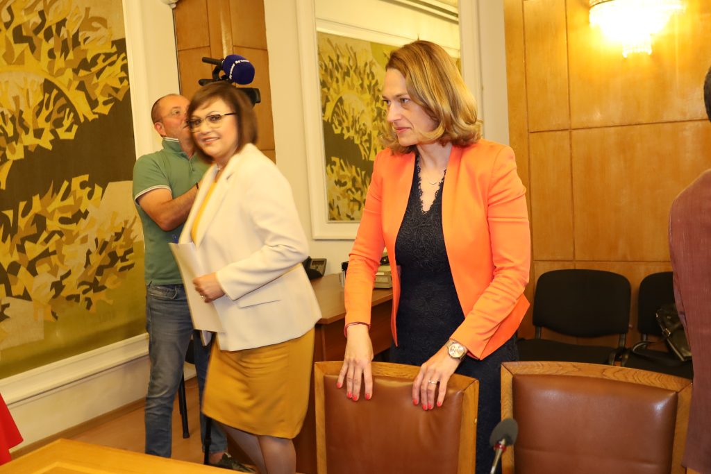 Консултации Итн БСП Корнелия Нинова Ива Митева