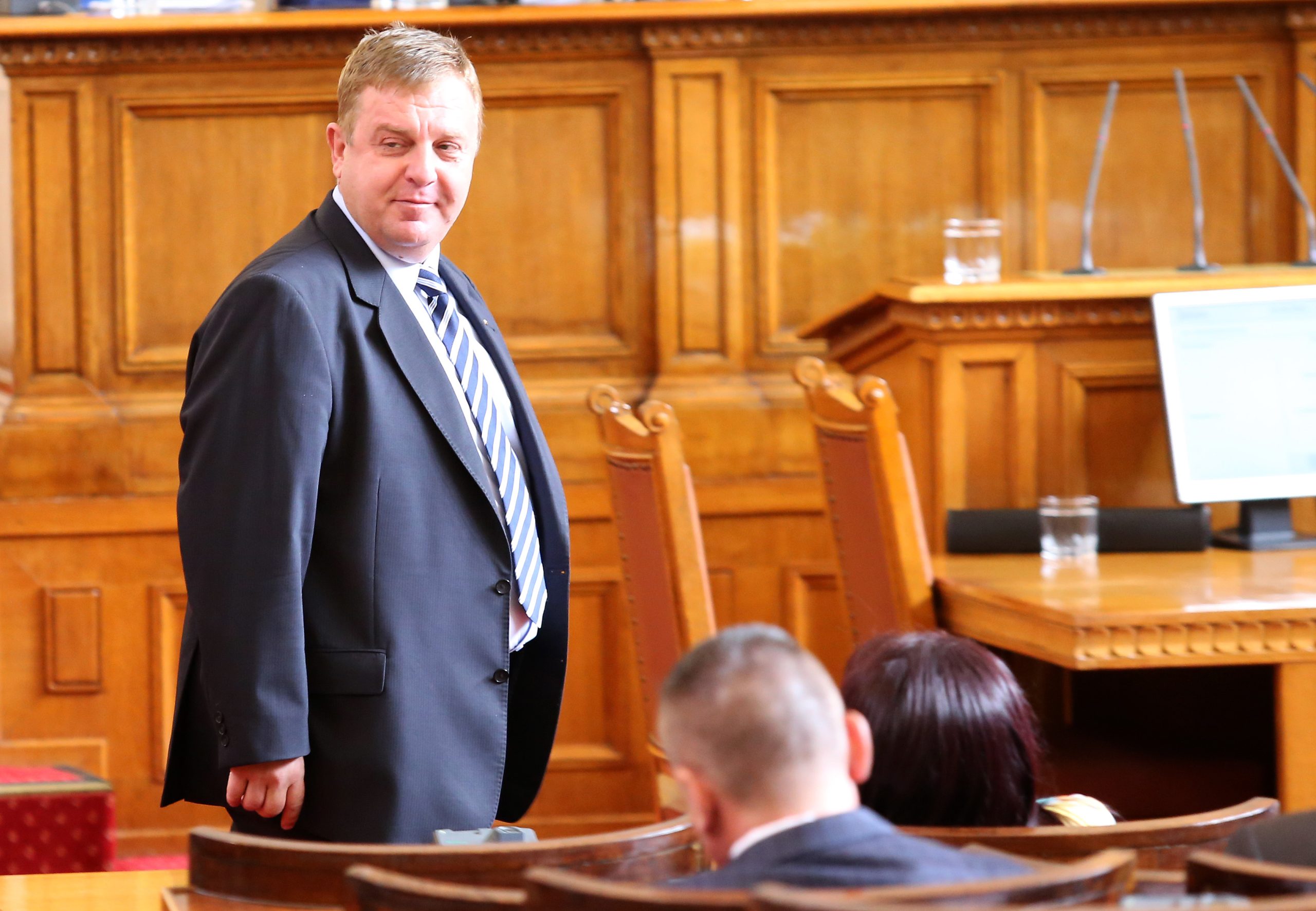 Парламент Красимир Каракачанов