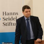 Парламент