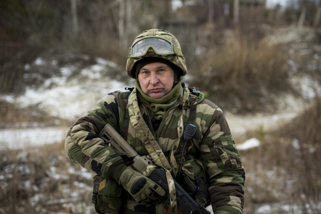 украйна украински военни сили войници войник доброволец