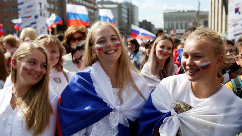 млади руснаци