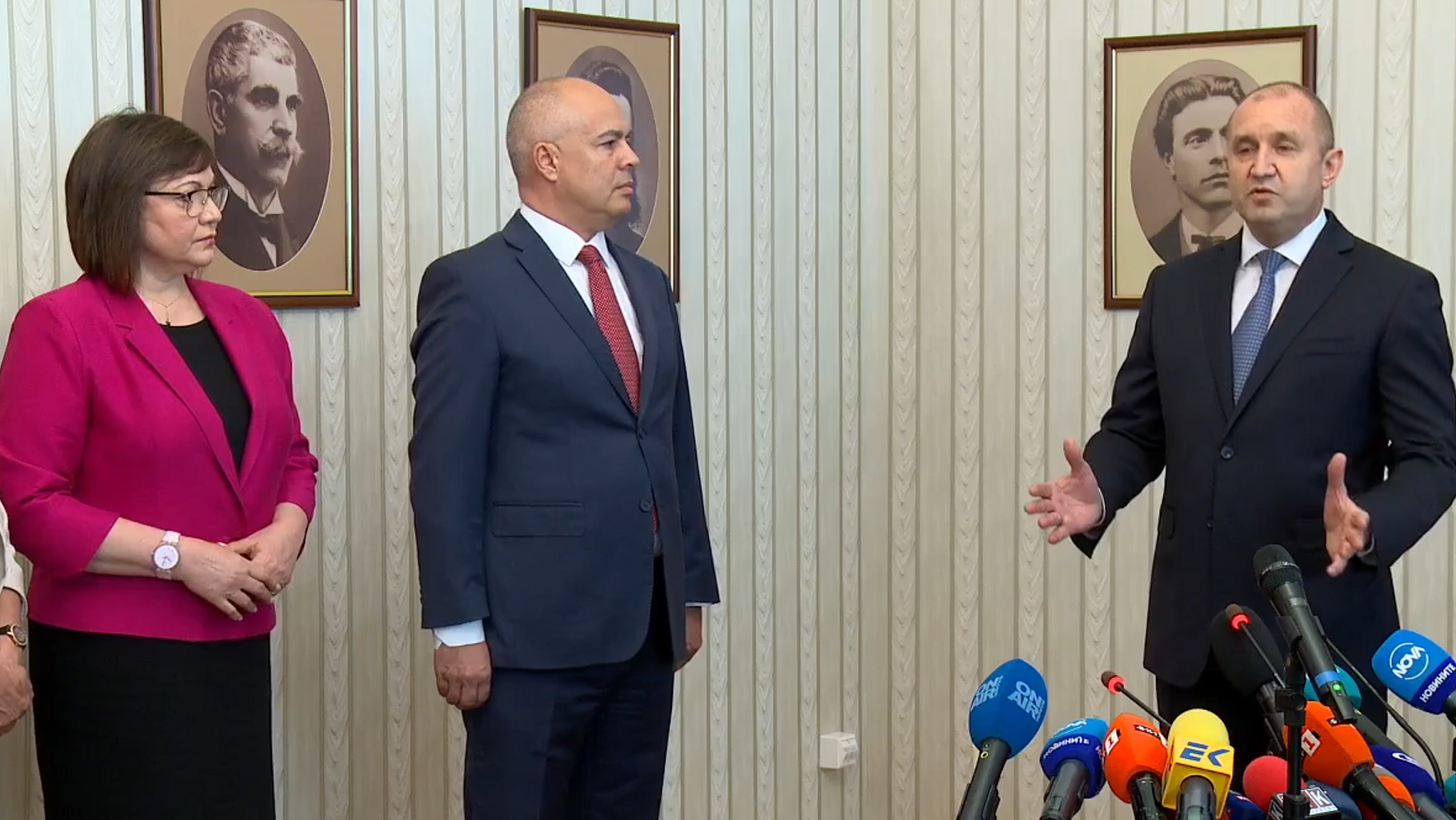 Президентство БСП връща мандата Георги Свиленски Румен Радев