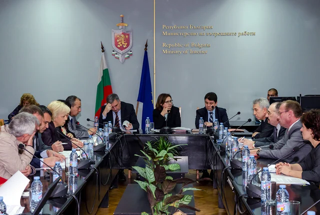 МВР релокация