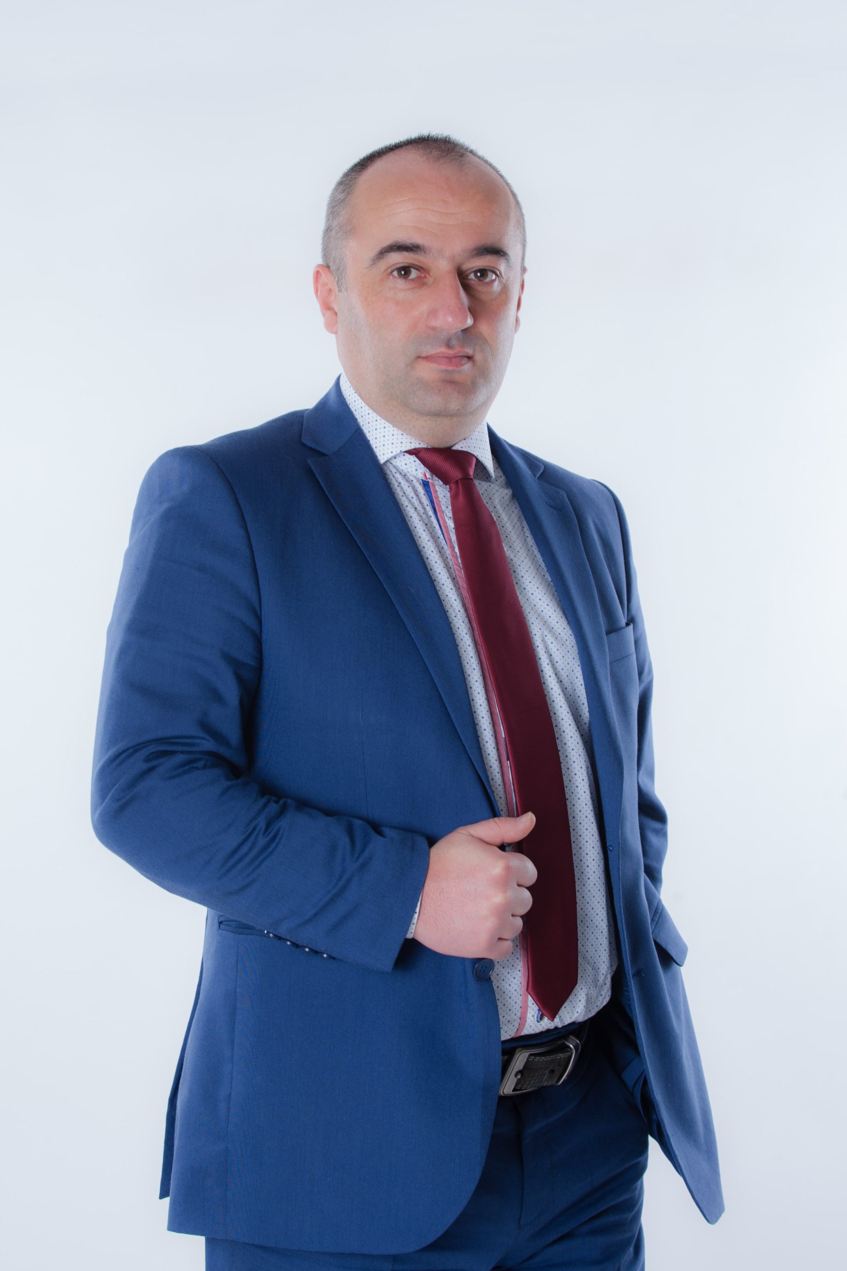 Стефан Августинов