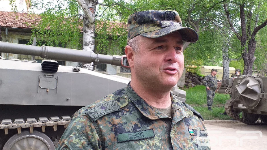 Бригаден генерал Деян Дешков