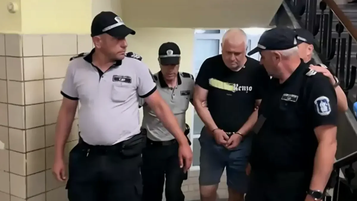 Шофьорът на тира, причинил трагедията на АМ „Тракия”, остава за постоянно в ареста