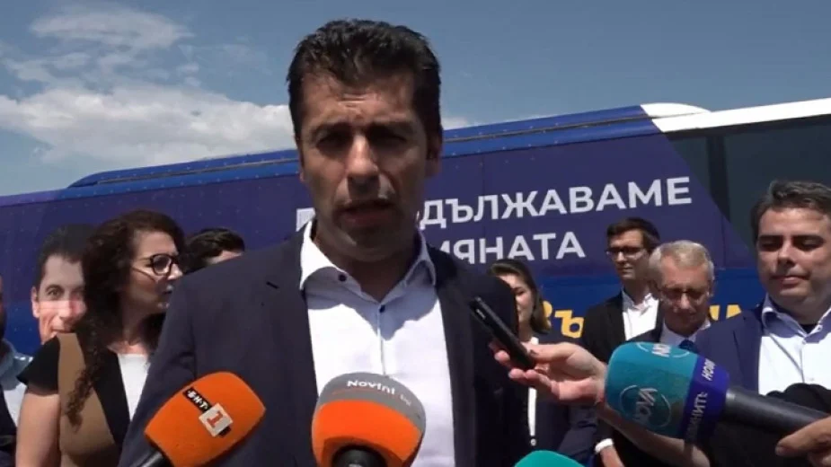 Кирил  Петков