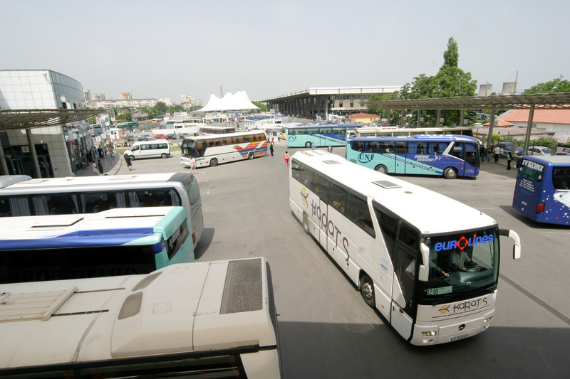 Превозвачите отново надуха клаксоните.