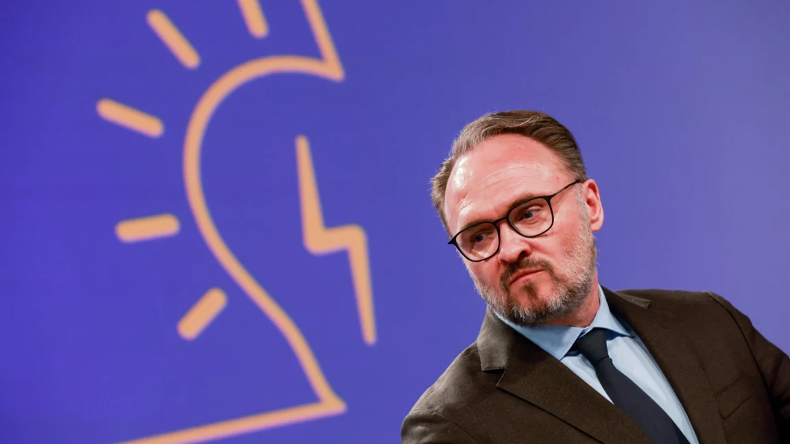 Войната и блокадата на Ормуз значат тежко лято за енергетиката на Европа, заяви Дан Йоргенсен