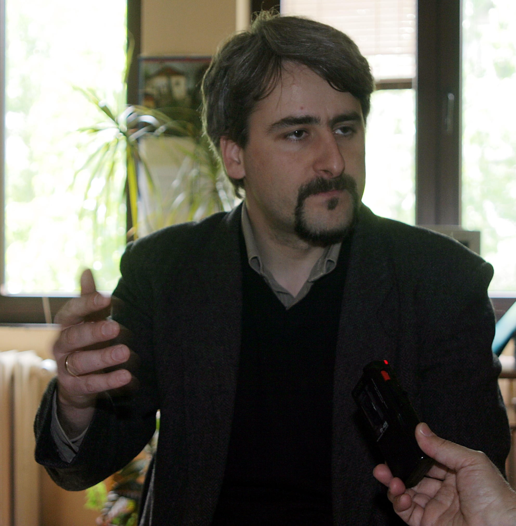 Александър Кашъмов - ръководител на правния екип на Програма "достъп до информация"