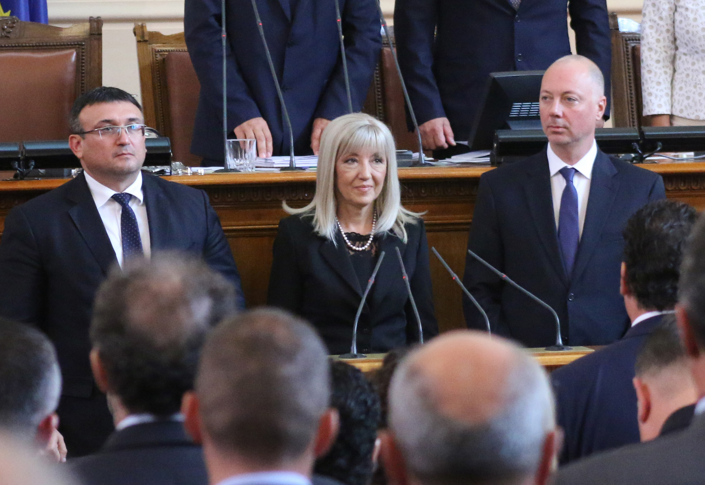 Парламент нови министри