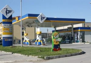 Бензиностанция Петрол