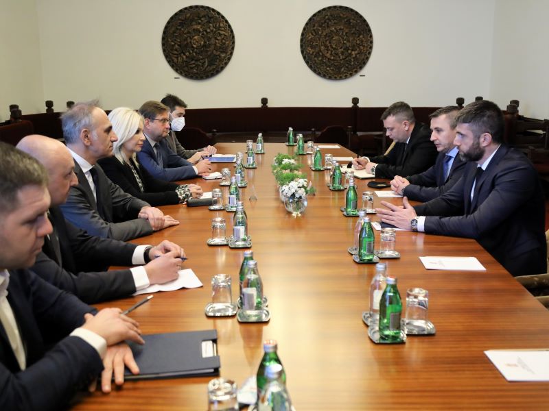 Министърът на енергетиката Александър Николов разговаря в Белград с вицепремиера на Сърбия и министър на минното дело и енергетиката проф. д-р Зорана Михайлович