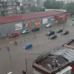 Лом е под вода след силна буря