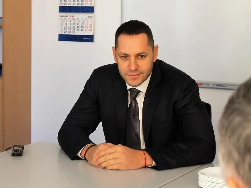 александър манолев