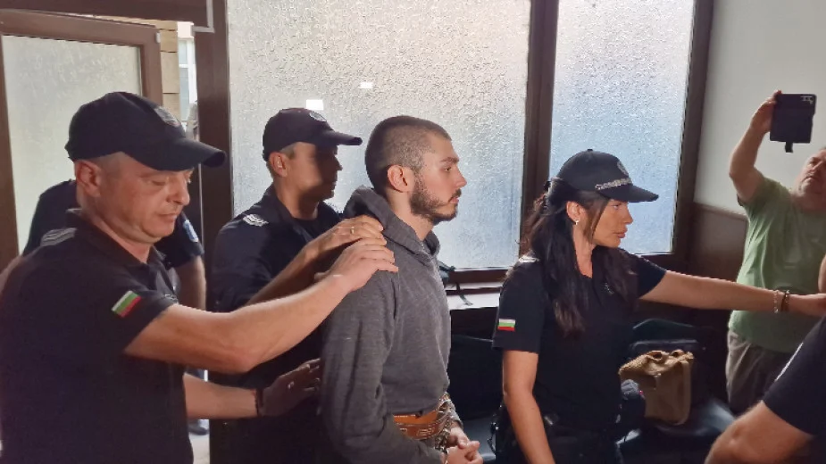 Окръжният съд в Пловдив остави в ареста обвинения за убийството на жена в Първомай Ивелин Цветанов