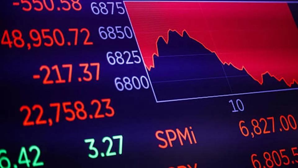 От технологичните акции до Bitcoin, среброто и златото - любимците на Уолстрийт колабират