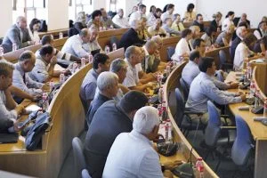 Общинските съветници превърнаха Общинска банка в заложник на политическите им игри, Отлъчените общински съветници