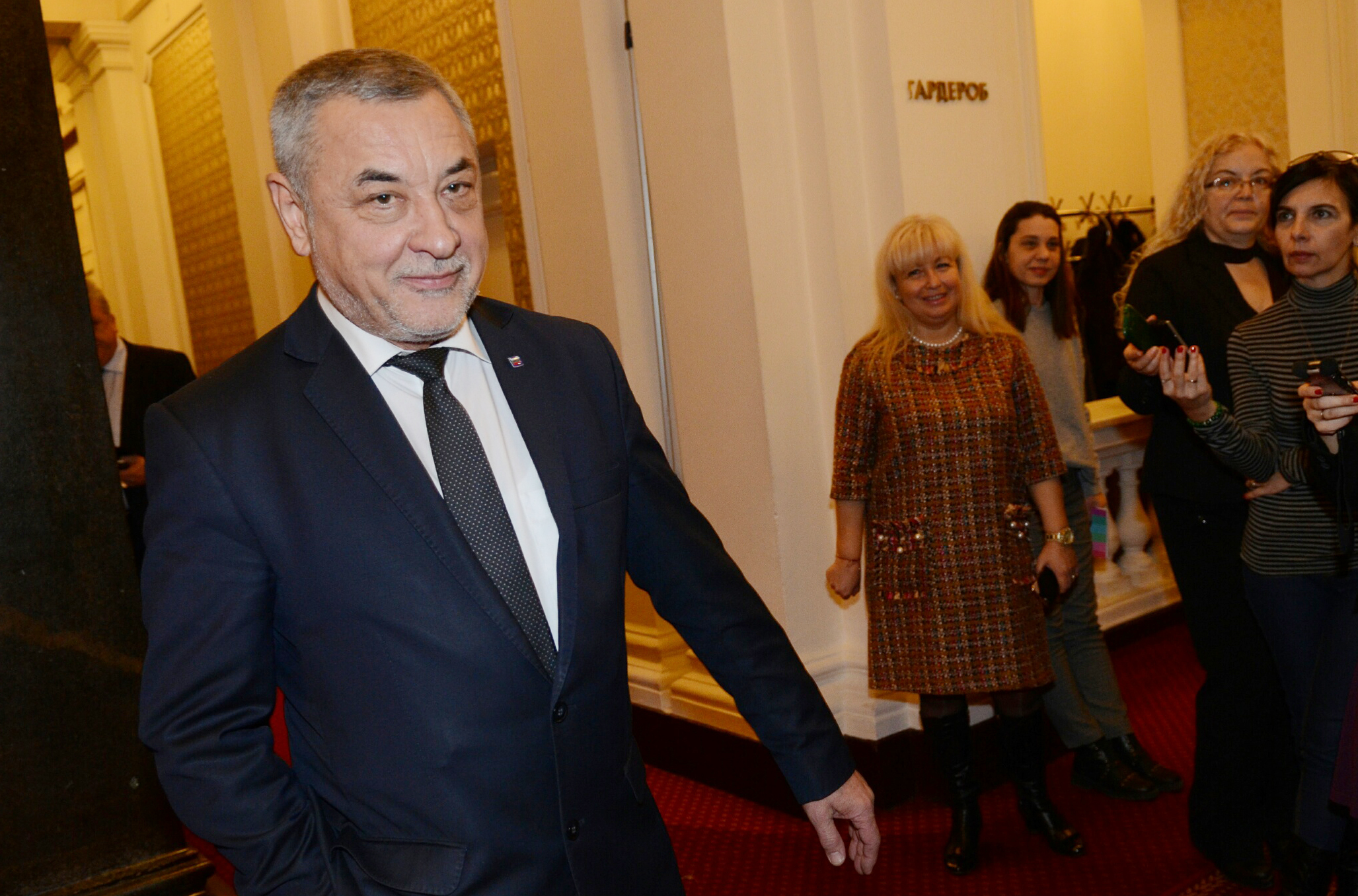 Парламент Валери Симеонов