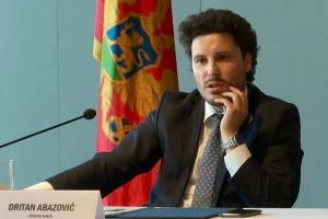 Дритан Абазович