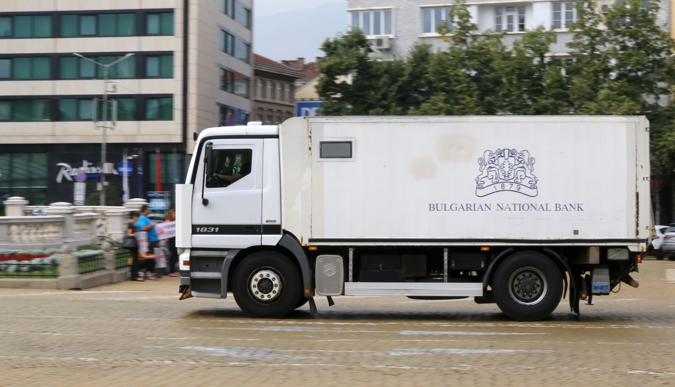 БНБ - автомобил