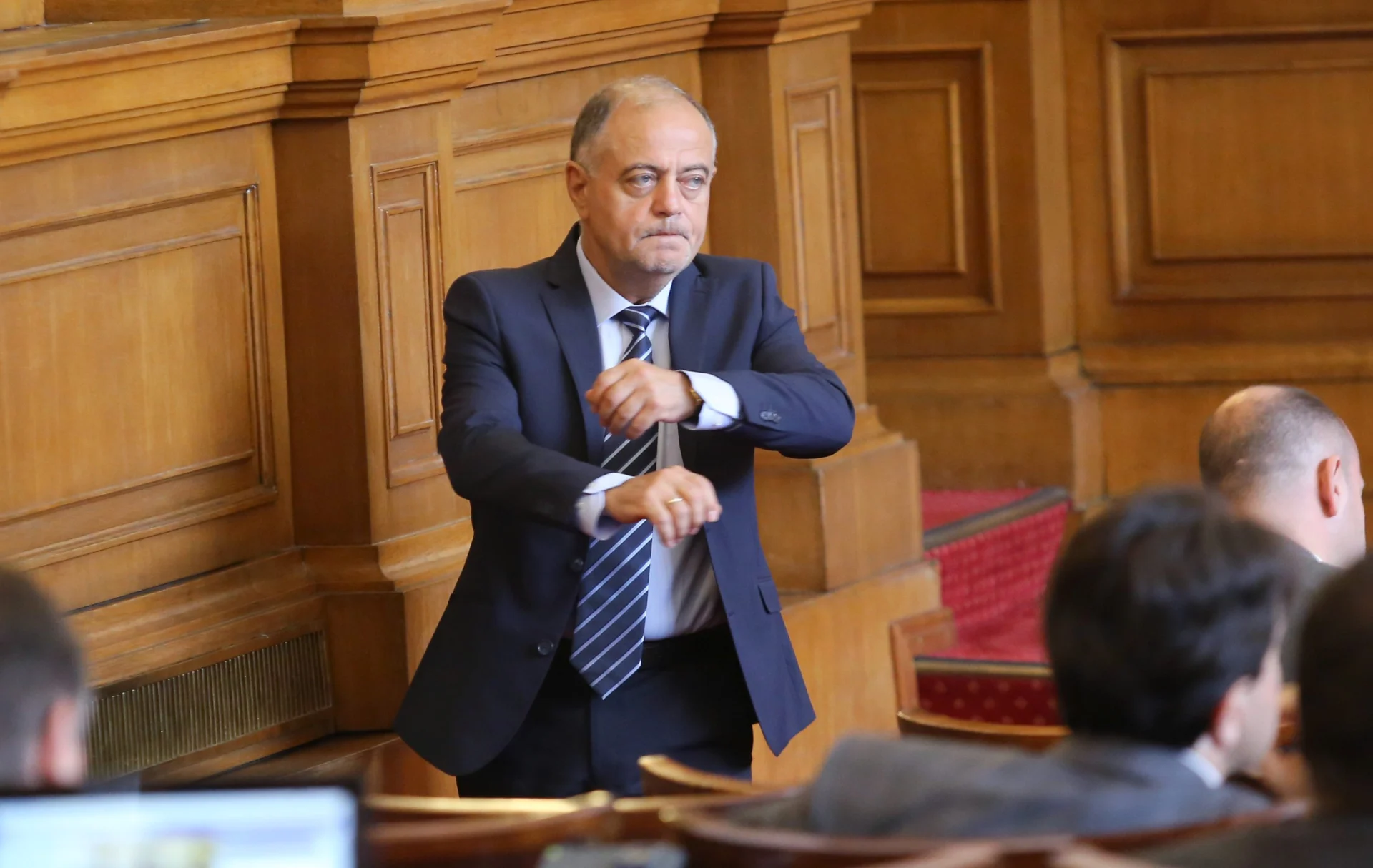 Парламент Атанас Атанасов