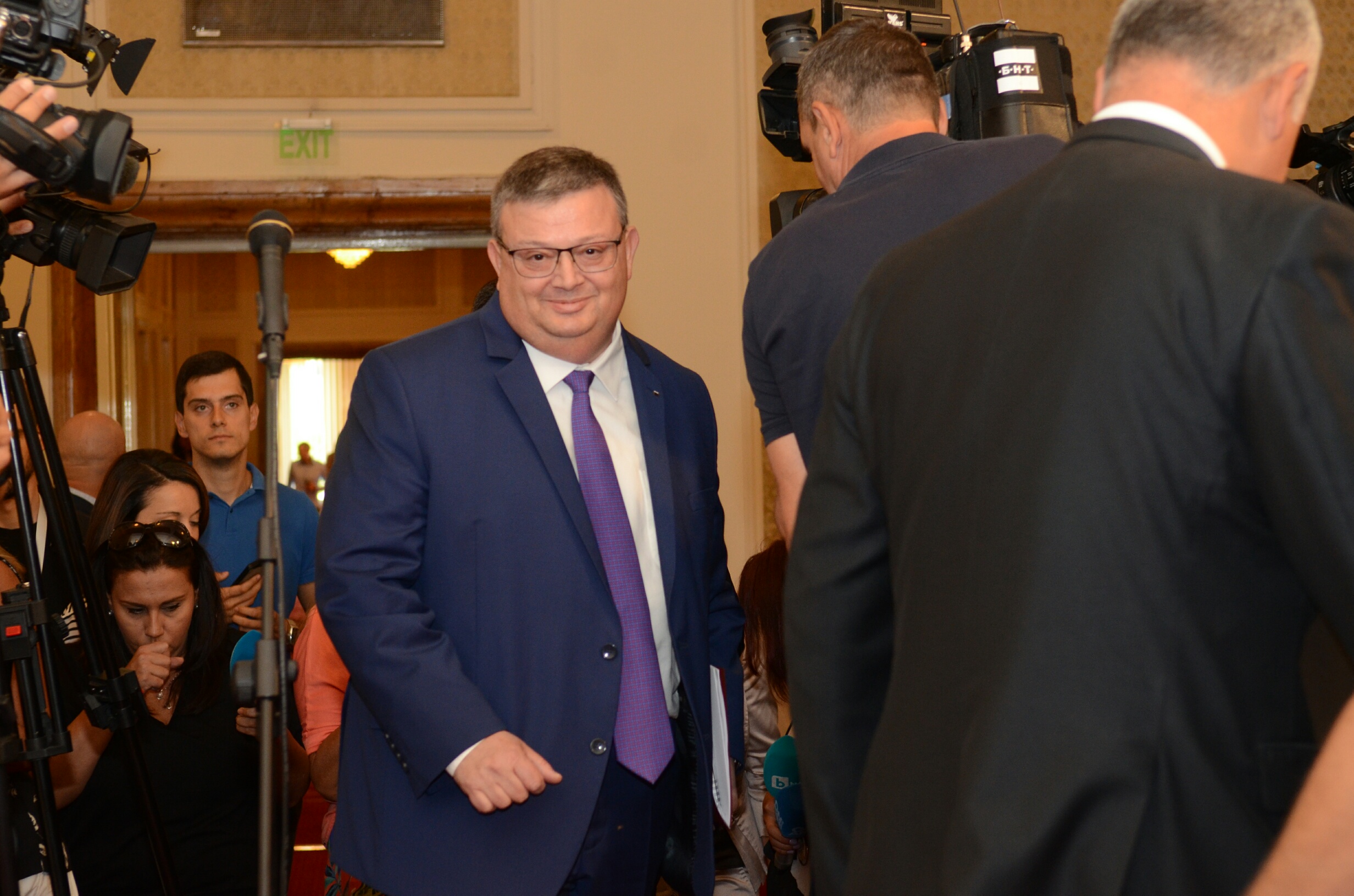 Парламент Сотир Цацаров