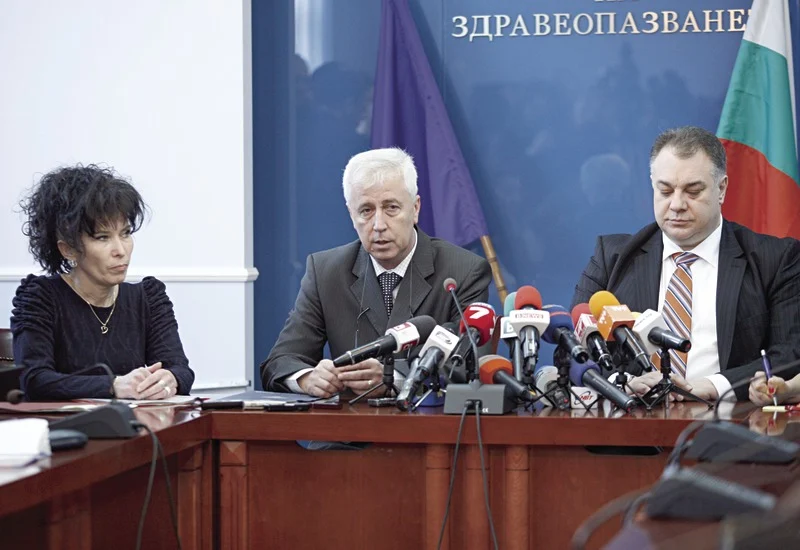 Новият екип на Министерството на здравеопазването още се ориентира в обстановката.