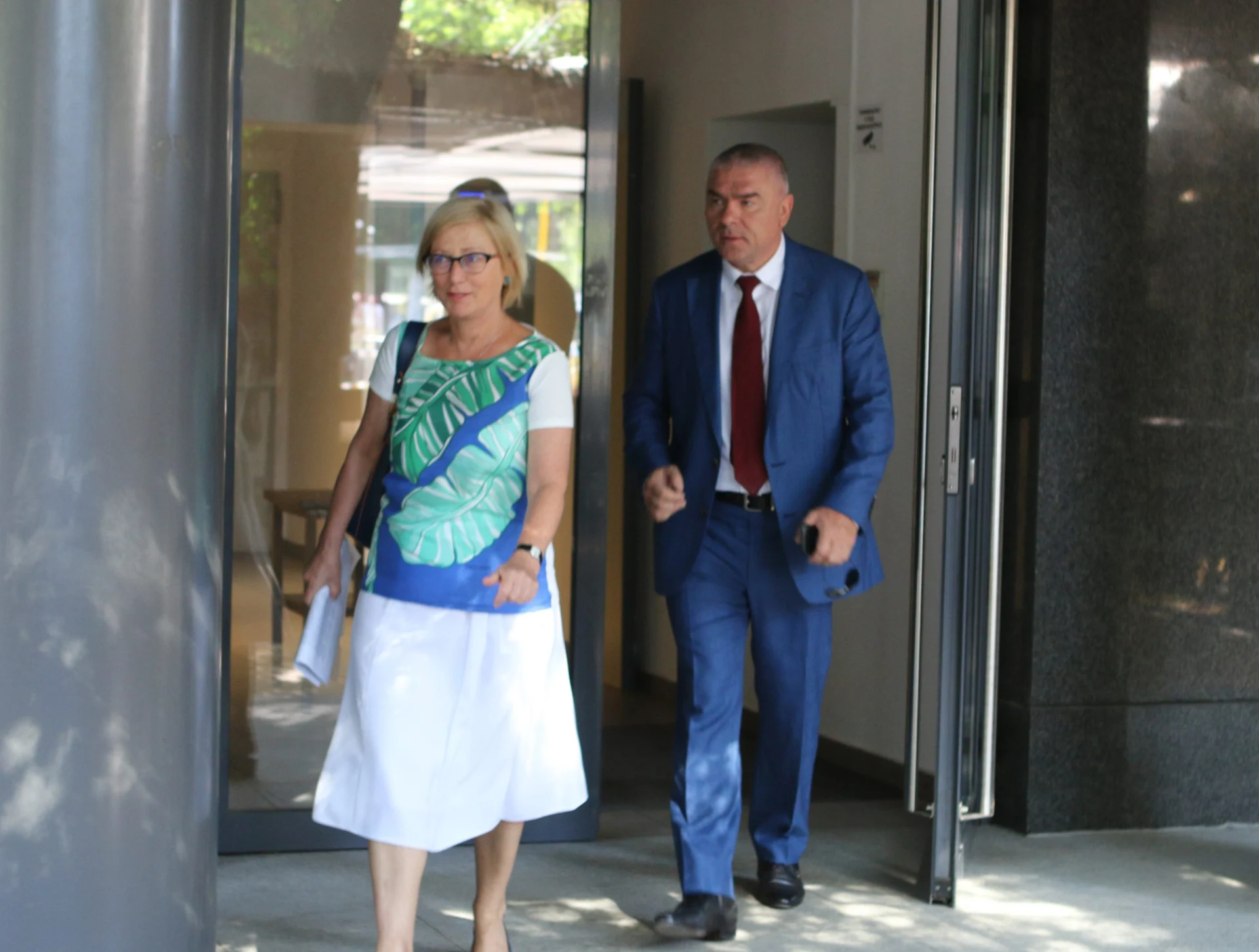 Прокуратурата привлече като обвиняем за изнудване депутатът и лидер на партия „Воля” Веселин Марешки....