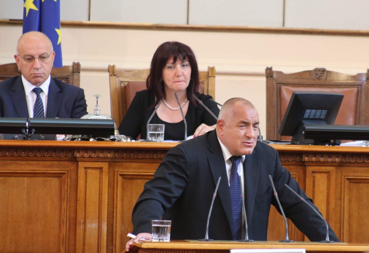 Парламент контрол Бойко Борисов