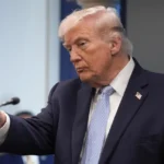 Доналд Тръмп заяви, че ще има 50% мита за стоки от страни, продаващи оръжие на Иран