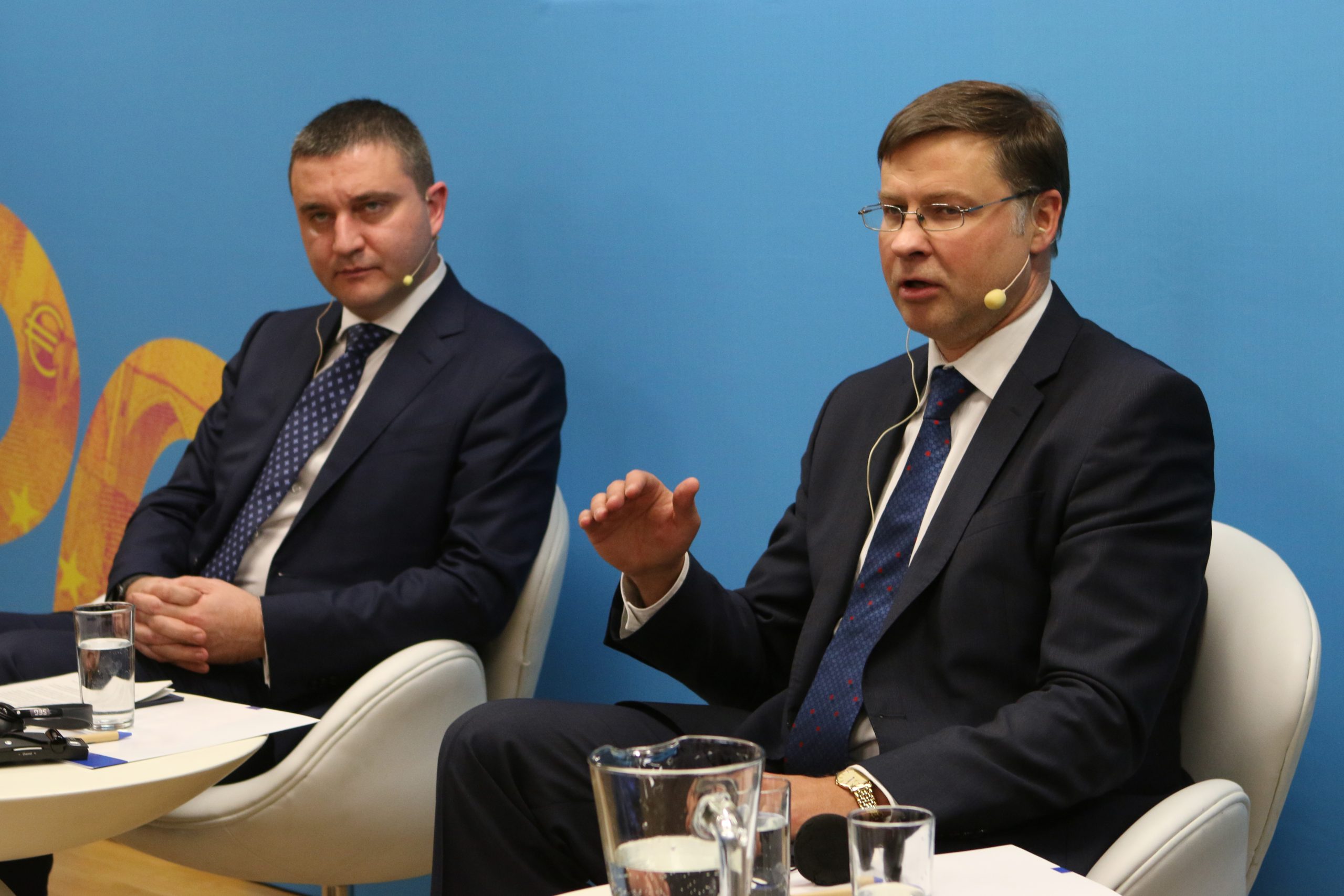 България по пътя към еврото Владислав Горанов Валдис Домбровскис