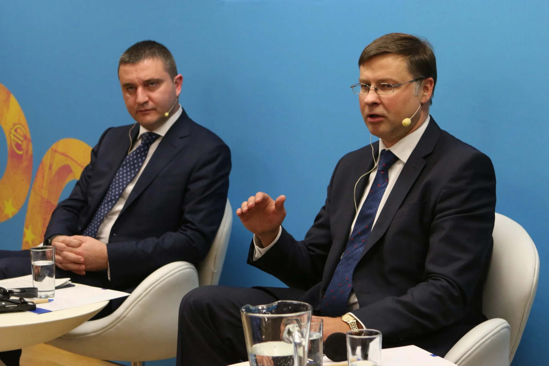 България по пътя към еврото Владислав Горанов Валдис Домбровскис